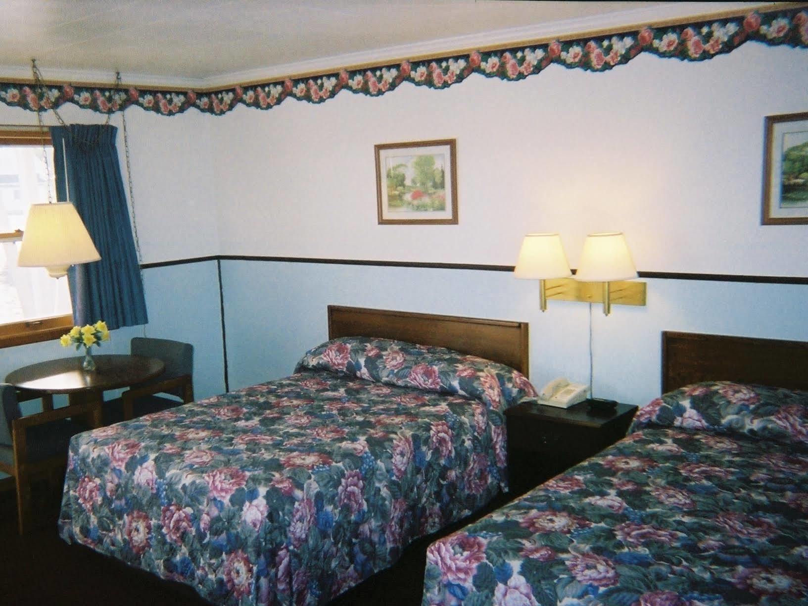 Rainbow Motel Montpelier Esterno foto